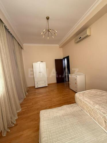 Сдаётся 4-комн. новостройка 140 м², м. Элмляр Академиясы, photo 9 from 16