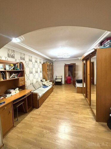 Продаётся 3-комн. вторичка 90 м², м. Нефтчиляр, photo 9 from 22