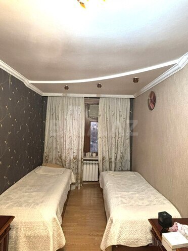 Продаётся 3-комн. вторичка 90 м², м. Нефтчиляр, photo 14 from 22
