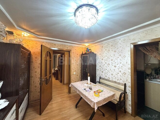 Продаётся 3-комн. вторичка 90 м², м. Нефтчиляр, photo 6 from 22