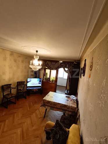 Satılır 3 otaqlı köhnə tikili 70 m², Bakıxanov q., photo 1 from 19