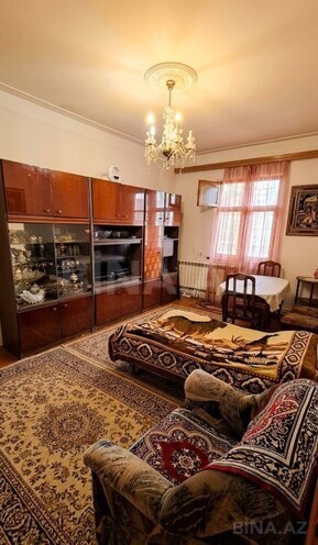 Продаётся 5-комн. вторичка 124.8 м², пос. Ени Гюнешли, photo 1 from 7