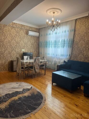 Сдаётся 2-комн. новостройка 76 м², photo 1 from 10