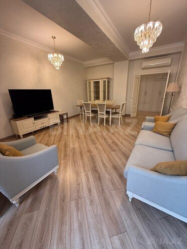 İcarəyə verilir 4 otaqlı yeni tikili 165 m², Ağ şəhər q., photo 1 from 26