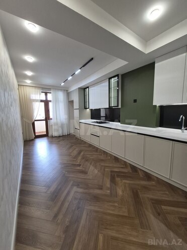 Продаётся 3-комн. новостройка 120 м², м. Ази Асланов, photo 1 from 13