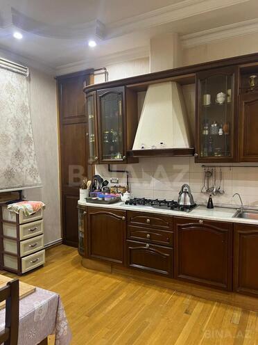 Продаётся 5-комн. новостройка 247 м², м. Низами, photo 15 from 19