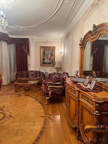 Продаётся 5-комн. новостройка 247 м², м. Низами, photo 14 from 19