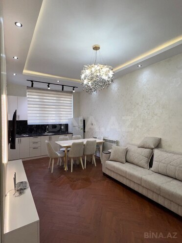 Сдаётся 3-комн. новостройка 75 м², м. Элмляр Академиясы, photo 1 from 12