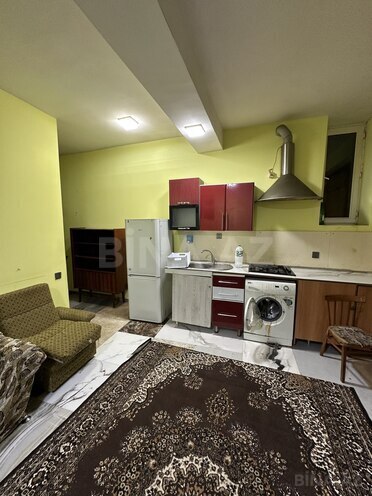 İcarəyə verilir 2 otaqlı köhnə tikili 35 m², Həzi Aslanov q., photo 1 from 8