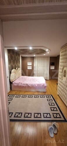 Сдаётся 3-комн. вторичка 80 м², м. Элмляр Академиясы, photo 1 from 15