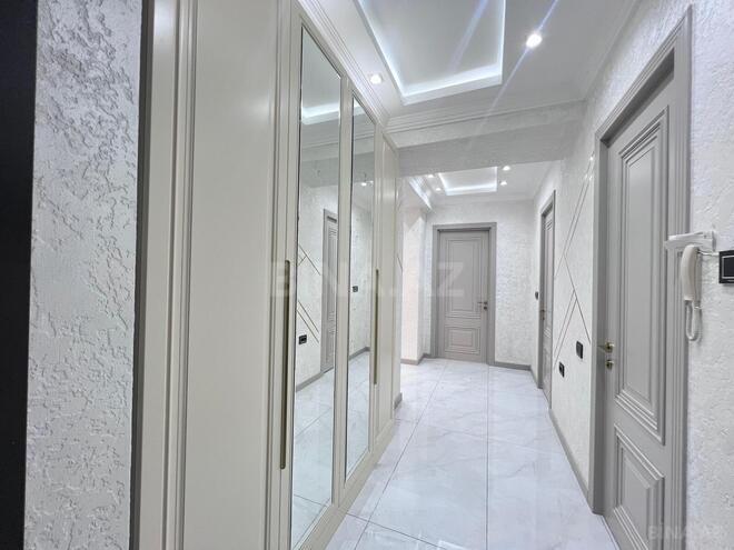 Продается 3-комн. новостройка 115 м², м. Кара Караев, photo 26 from 31