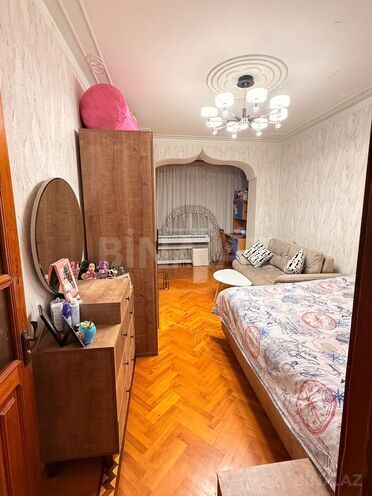 Продаётся 4-комн. вторичка 135 м², м. Азадлыг проспекти, photo 6 from 9