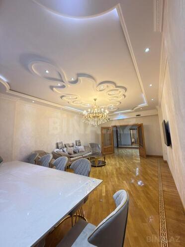 Satılır 4 otaqlı yeni tikili 240 m², Nəsimi r., photo 11 from 32