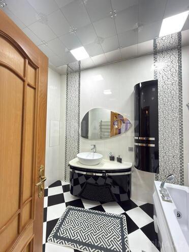 Satılır 4 otaqlı yeni tikili 240 m², Nəsimi r., photo 28 from 32