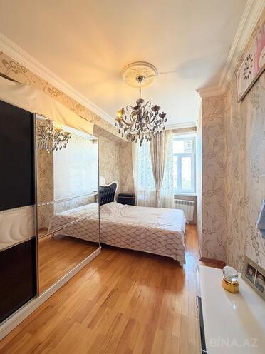 Продаётся 3-комн. новостройка 130 м², м. Насими, photo 6 from 12