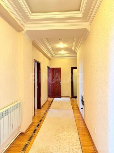 Продаётся 3-комн. новостройка 130 м², м. Насими, photo 8 from 12