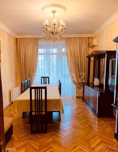 Продаётся 3-комн. вторичка 78 м², м. 28 мая, photo 1 from 8