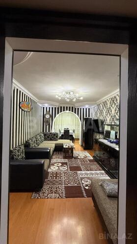 Продаётся 3-комн. вторичка 80 м², Бинагадинский р., photo 3 from 20