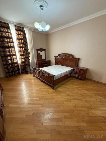 Продаётся 3-комн. новостройка 160 м², м. Низами, photo 12 from 22