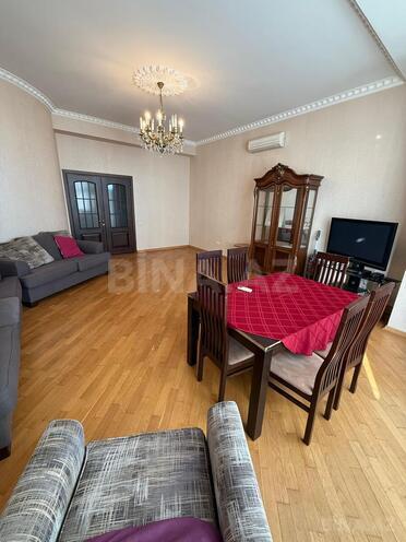 Продаётся 3-комн. новостройка 160 м², м. Низами, photo 16 from 22