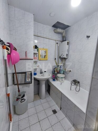 Продаётся 3-комн. вторичка 70 м², м. Нефтчиляр, photo 7 from 9