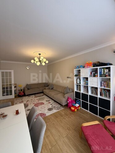 Продаётся 3-комн. вторичка 85 м², м. Элмляр Академиясы, photo 9 from 16