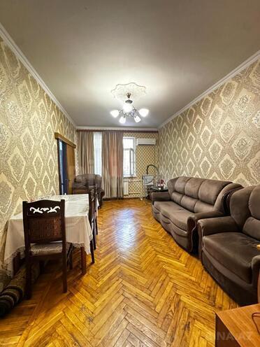 İcarəyə verilir 2 otaqlı köhnə tikili 65 m², Memar Əcəmi m., photo 1 from 18