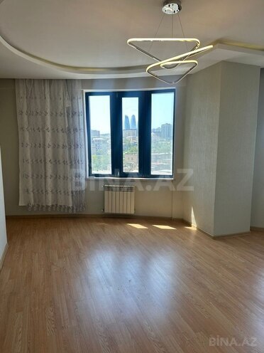 Сдаётся 3-комн. новостройка 150 м², м. Низами, photo 5 from 17