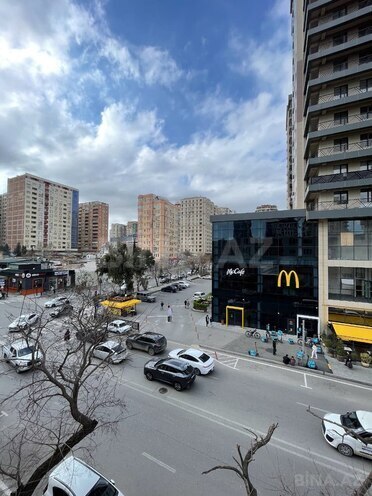 Продаётся 3-комн. вторичка 75 м², Насиминский  р., photo 1 from 16