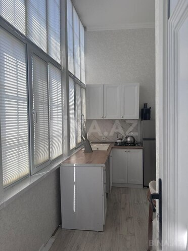 Продаётся 2-комн. вторичка 45 м², м. Сахил, photo 4 from 17
