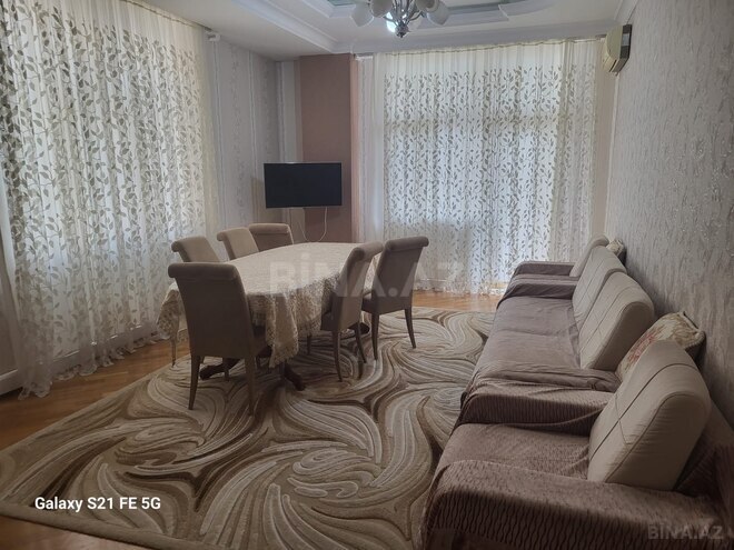 İcarəyə verilir 3 otaqlı yeni tikili 140 m², 28 May m., photo 6 from 18