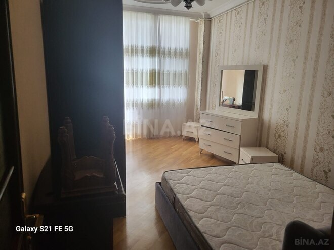 İcarəyə verilir 3 otaqlı yeni tikili 140 m², 28 May m., photo 9 from 18