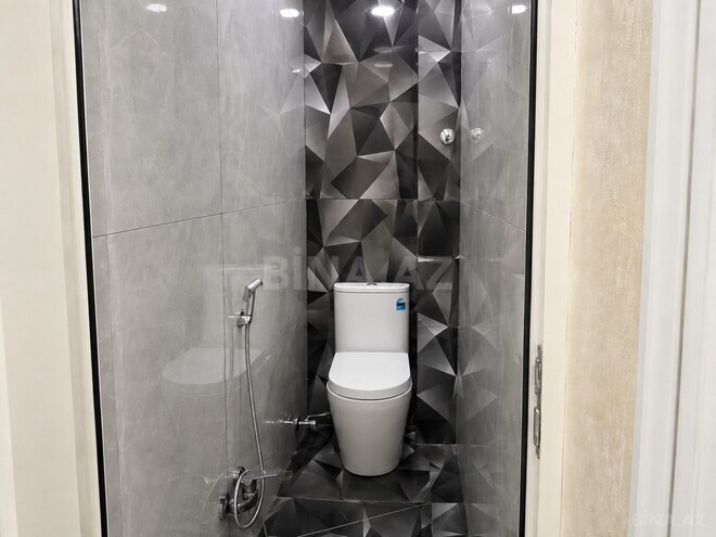 Продаётся 2-комн. вторичка 66 м², м. Ази Асланов, photo 13 from 16