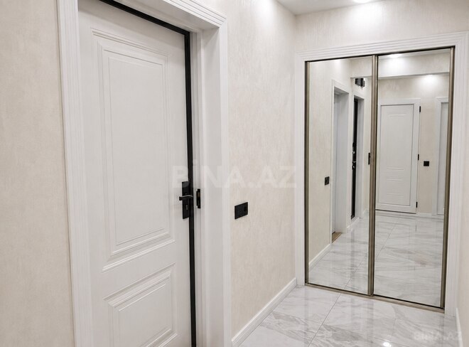 Продаётся 2-комн. вторичка 66 м², м. Ази Асланов, photo 14 from 16