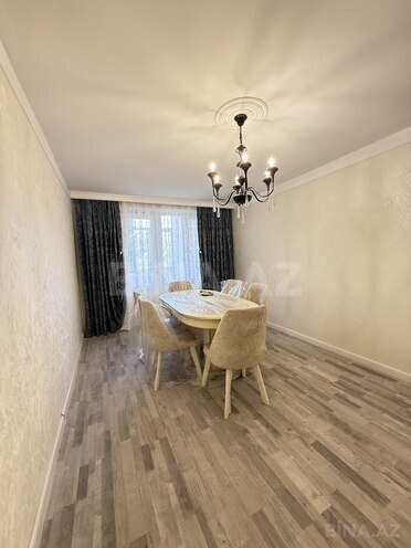 Продаётся 2-комн. вторичка 55 м², м. Иншаатчылар, photo 1 from 17