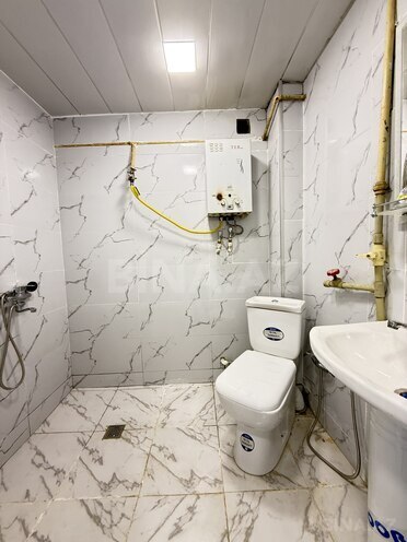 Продаётся 2-комн. вторичка 55 м², м. Иншаатчылар, photo 15 from 17