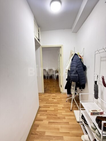 Продаётся 2-комн. вторичка 55 м², м. Иншаатчылар, photo 10 from 15
