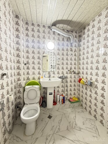 Продаётся 2-комн. вторичка 55 м², м. Иншаатчылар, photo 13 from 15
