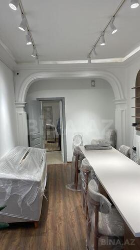 Satılır  obyekt 35 m², 28 May m., photo 1 from 7