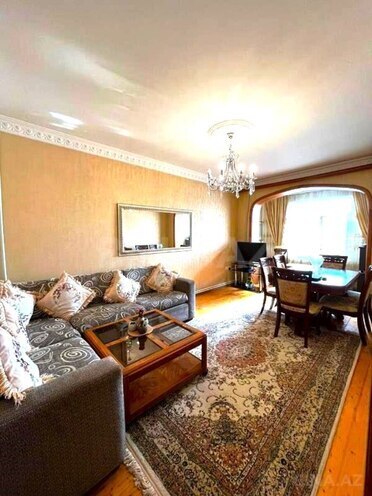 Satılır 4 otaqlı köhnə tikili 110 m², Əhmədli q., photo 3 from 25