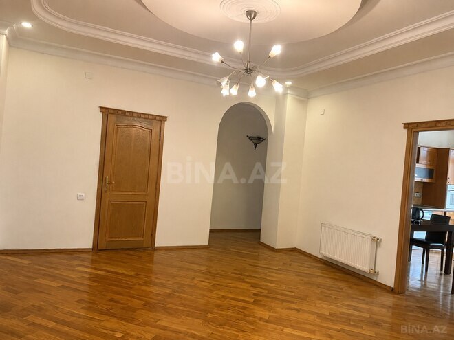 Satılır 4 otaqlı yeni tikili 211 m², 28 May m., photo 11 from 17