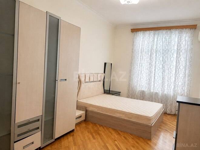 Satılır 4 otaqlı yeni tikili 211 m², 28 May m., photo 8 from 17