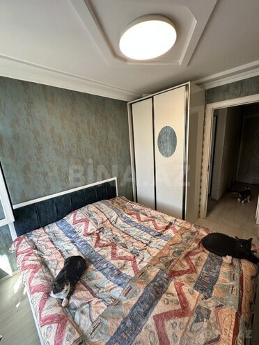 Продаётся 2-комн. вторичка 40 м², м. Кара Караев, photo 8 from 16