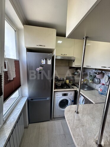Продаётся 2-комн. вторичка 40 м², м. Кара Караев, photo 10 from 16