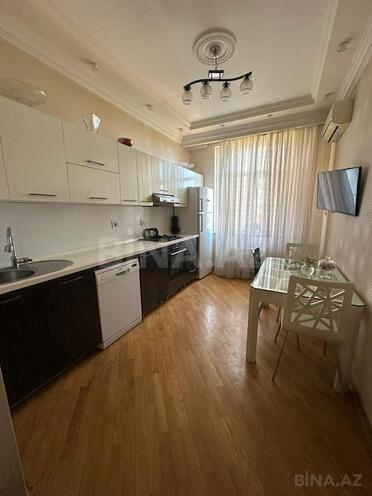 Сдаётся 3-комн. новостройка 135 м², м. 8 ноября, photo 11 from 19