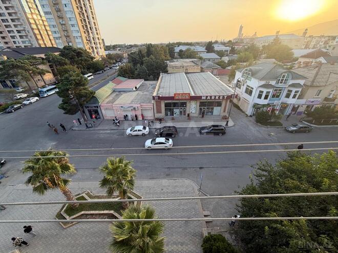 Satılır 3 otaqlı köhnə tikili 75 m², Sahil q., photo 12 from 17