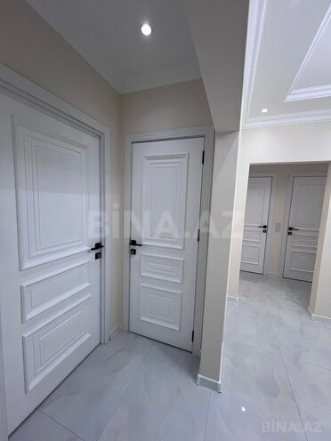 Продаётся 4-комн. вторичка 105 м², м. Халглар Достлугу, photo 16 from 17