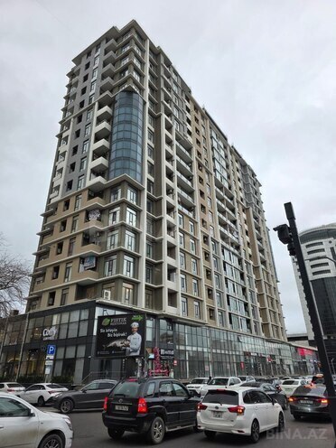 Продаётся 3-комн. новостройка 117 м², м. Гянджлик, photo 1 from 16