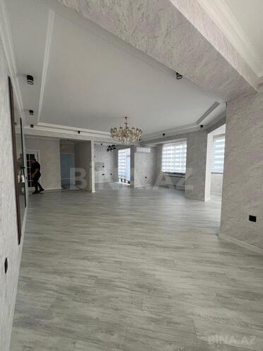 İcarəyə verilir 4 otaqlı ofis 185 m², 28 May m., photo 1 from 17