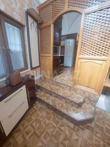 İcarəyə verilir 2 otaqlı köhnə tikili 68 m², 28 May m., photo 14 from 15